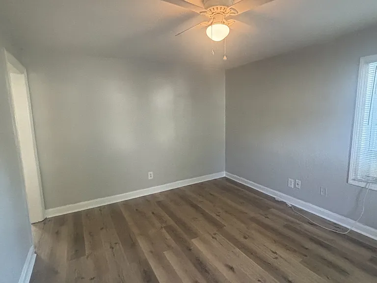 3665 Parthenia Ave — Photo 2