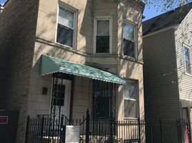 3109 N Kimball Ave, Chicago, IL