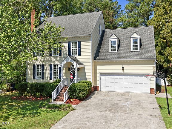 3rd image of 8705 Chatterleigh Cir