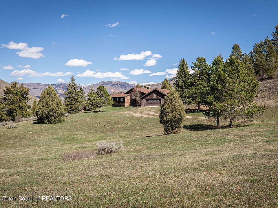22nd image of 12000 S Palmer Creek Dr