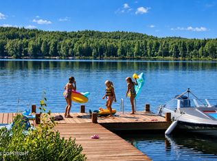 11220 N Sunny Lake Ct, Willow, AK 99688