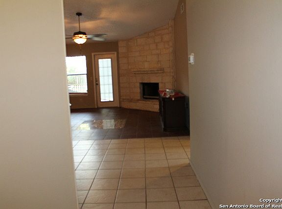 3rd image of 6831 Highland Bluffs