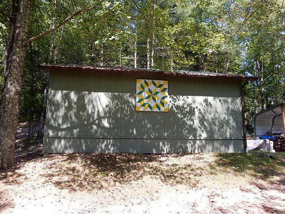 4th image of 135 Rocky Ct