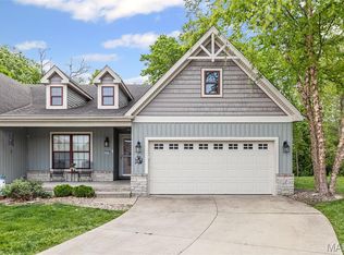 4845 Azalea Pl, Alton, IL 62002