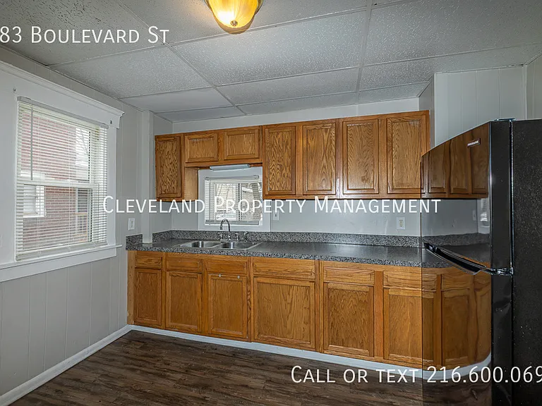 783 Boulevard St — Photo 13