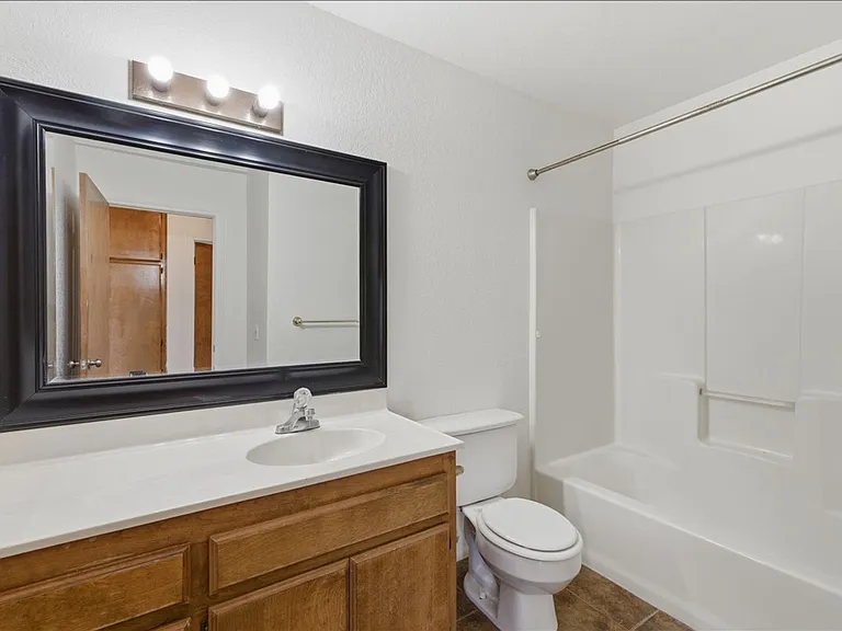 6851 Quail Spring Ave — Photo 22