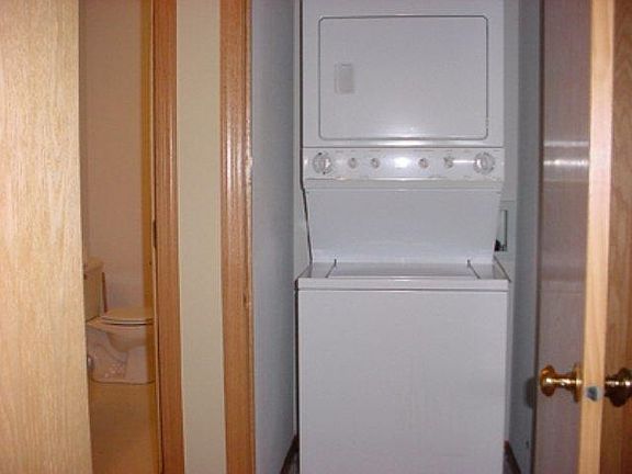 5th image of 325 Sunset Rd #3