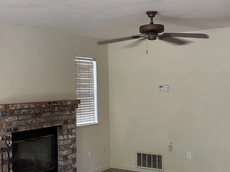 2317 Quail Meadow Dr — Photo 6