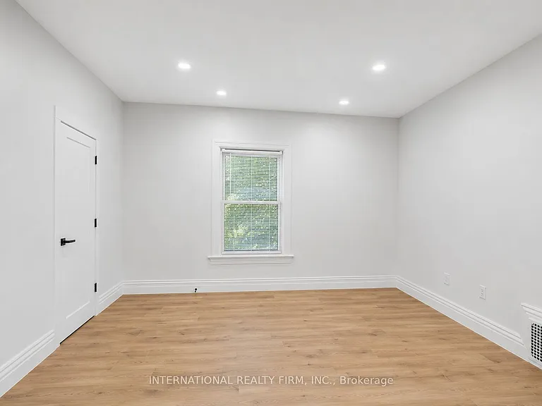 793 Dufferin St #UPPER — Photo 6
