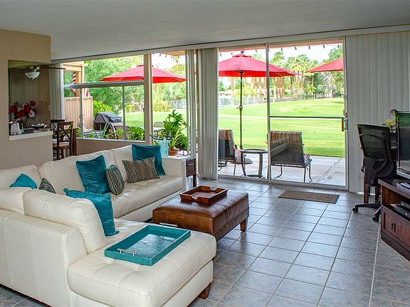 5th image of 500 E Country Club Dr Unit 2