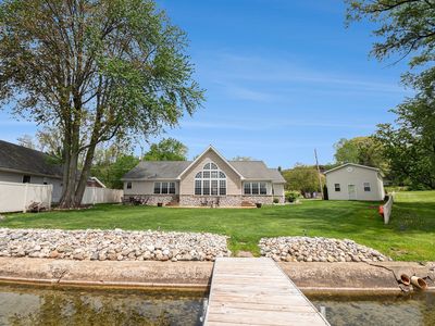 1171 N Shore Dr, Springport, MI, 49284