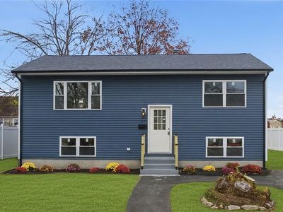 85 Alton St, Cranston, RI, 02910