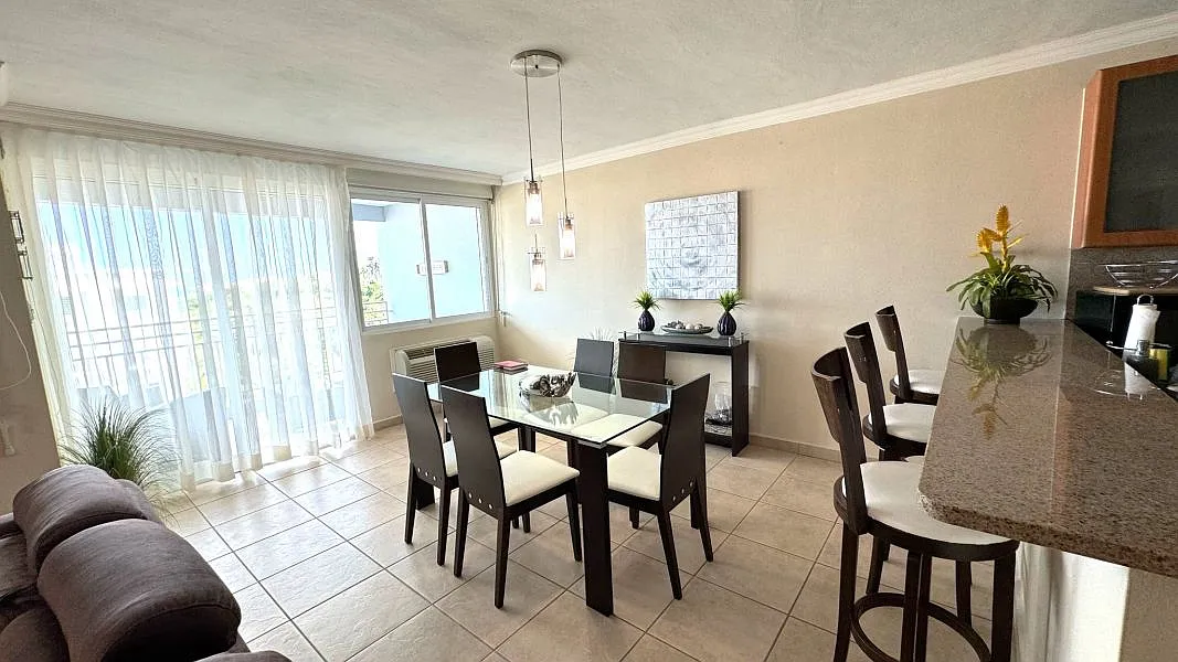 3 bed, 2.0 bath, $2,250 — Photo 4