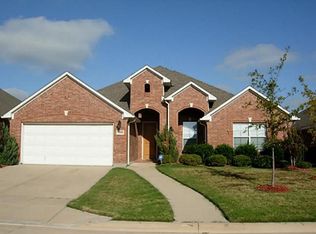 7008 San Luis Trl, Fort Worth, TX 76131