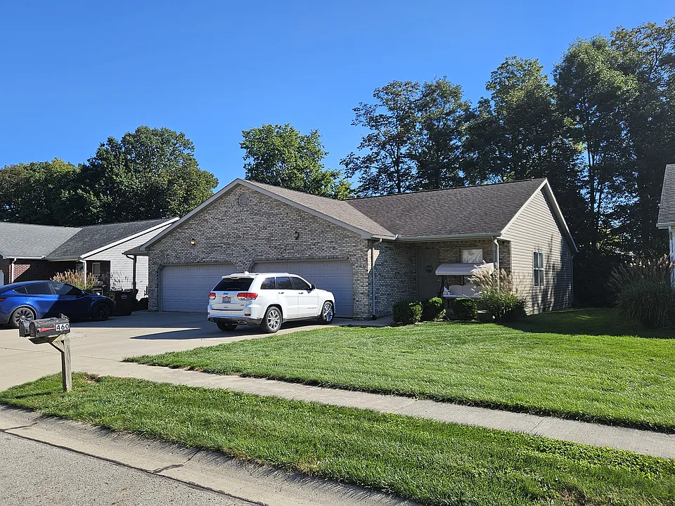 460 Oakleaf Ct #460