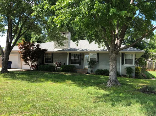 908 Westgate Rd, Duncan, OK 73533