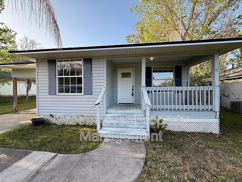 1st image of 1508 Center St
