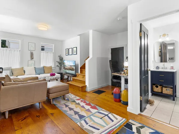 16-18 Warren Street, Rockland, ME 04841