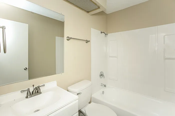 1808 Forsythia Dr — Photo 10