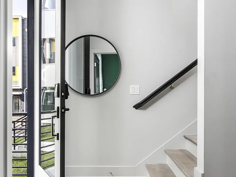 1115 Harmony Way — Photo 6