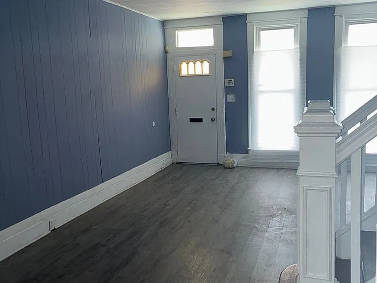 1513 N Ellamont St — Photo 23