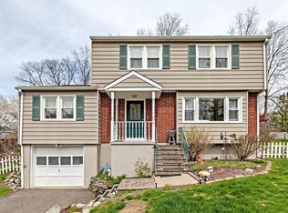 11 Pulaski Hwy, Ansonia, CT 06401