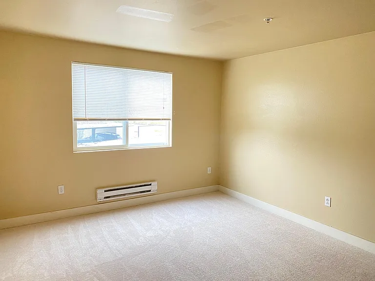 16517 Currie Rd SE #B-206 — Photo 4
