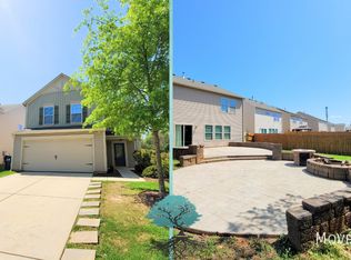 7136 Pitzer Dr, Charlotte, NC 28269