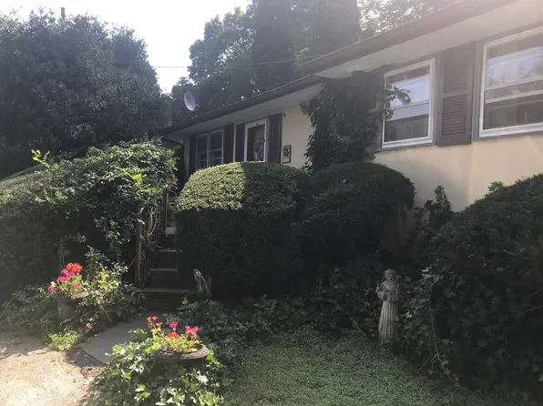 771 Spencer Rd, Avondale, PA 19311