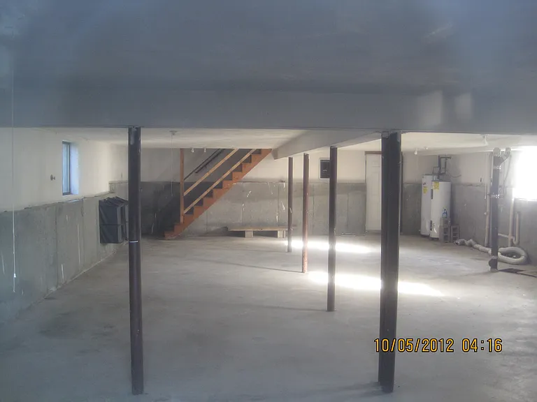 5 Hawthorne St — Photo 17