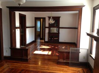 1705 Pleasant St APT A, Des Moines, IA 50314