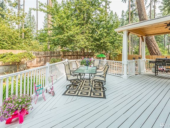 5th image of 18314 SE Royal Wood Ct