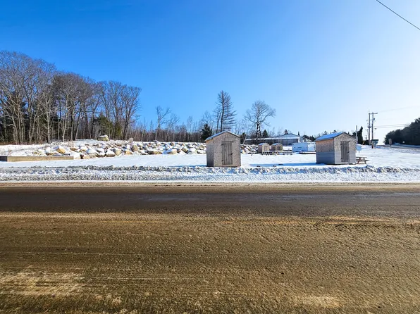 5 Grindstone Road, Medway, ME 04460