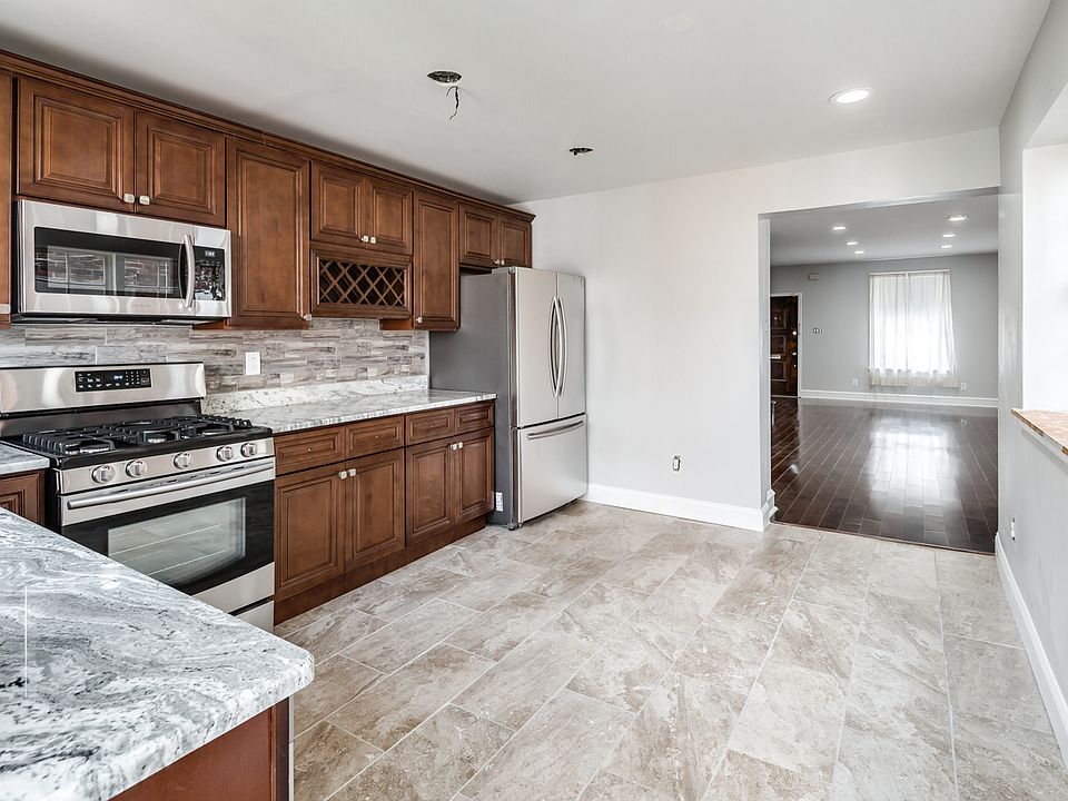 1st image of 6631 Haddington Ln