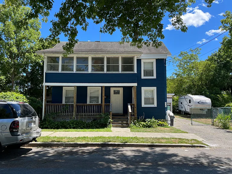 128 Winnikee Ave — Photo 2