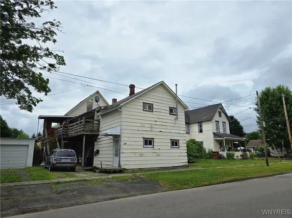 1019 Spruce St APT 1, Olean, NY 14760