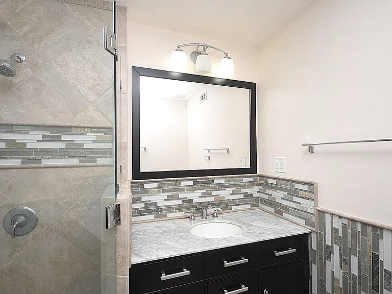 13240 Trail Hollow Dr #3240 — Photo 35