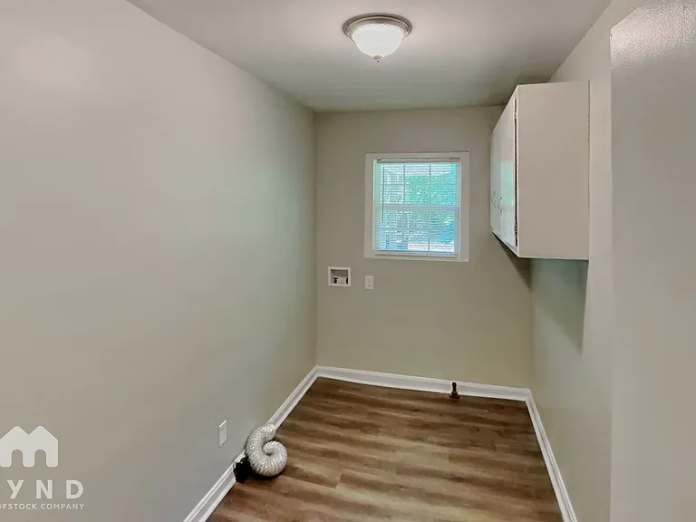 5201 Pinebrook Dr — Photo 14
