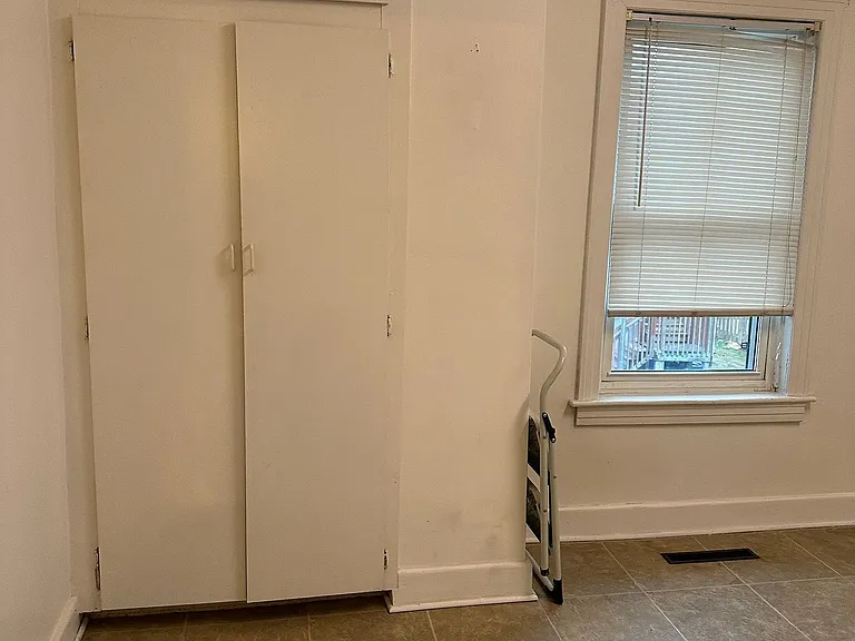 17 Main St S #2 — Photo 6