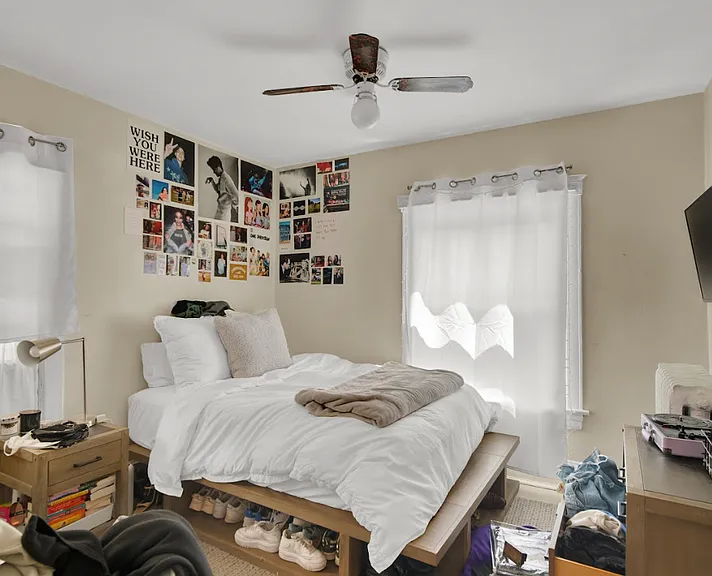 807 Foster St — Photo 23