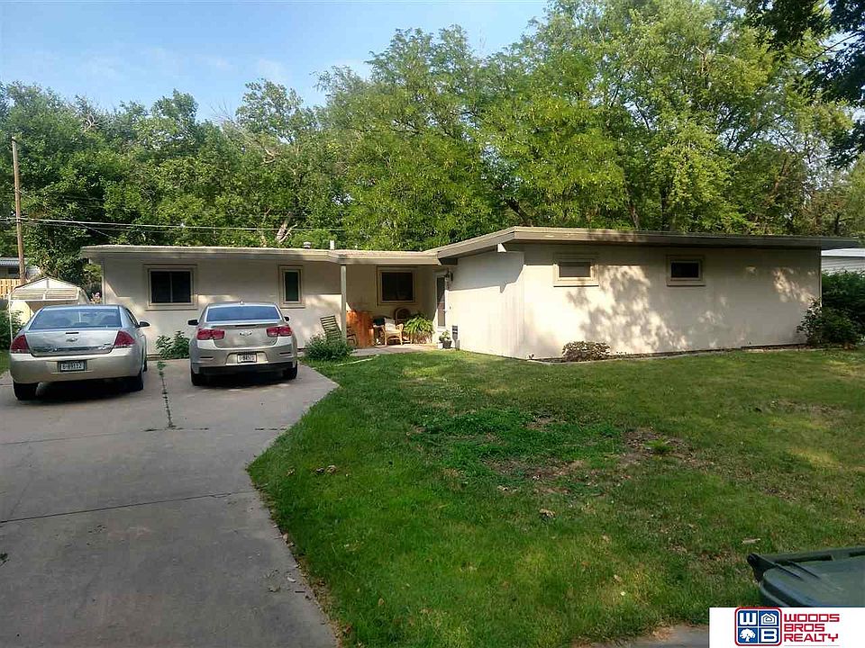 1st image of 638 E Eldora Ln
