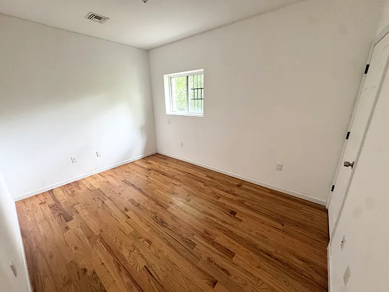 210 Corson Ave #2 — Photo 3