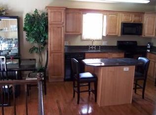 808 Bunch Ave, Glen Burnie, MD 21060