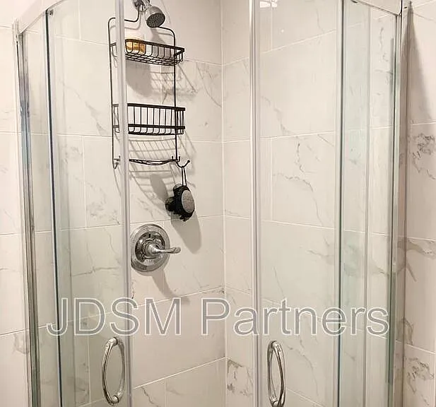 1263 Clarkson St #2 — Photo 8
