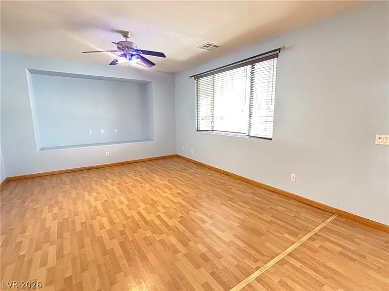 5647 Doe Springs Pl — Photo 4