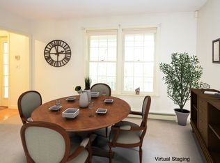 223 Post Rd, North Hampton, NH 03862