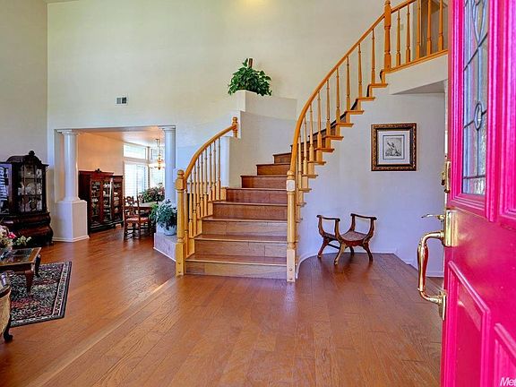 3rd image of 108 Whelan Ct