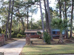 200 Satilla Dr, Brunswick, GA 31523