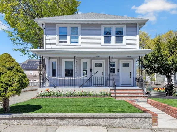 19 4th St #19, Medford, MA 02155