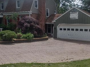 205 Edgewood Dr, Wilmington, DE 19809